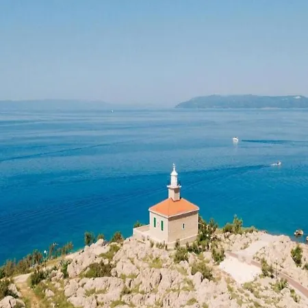 Sanctus Petrus Lighthouse Makarska